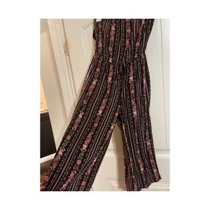 Cute and cozy strapless jumper!